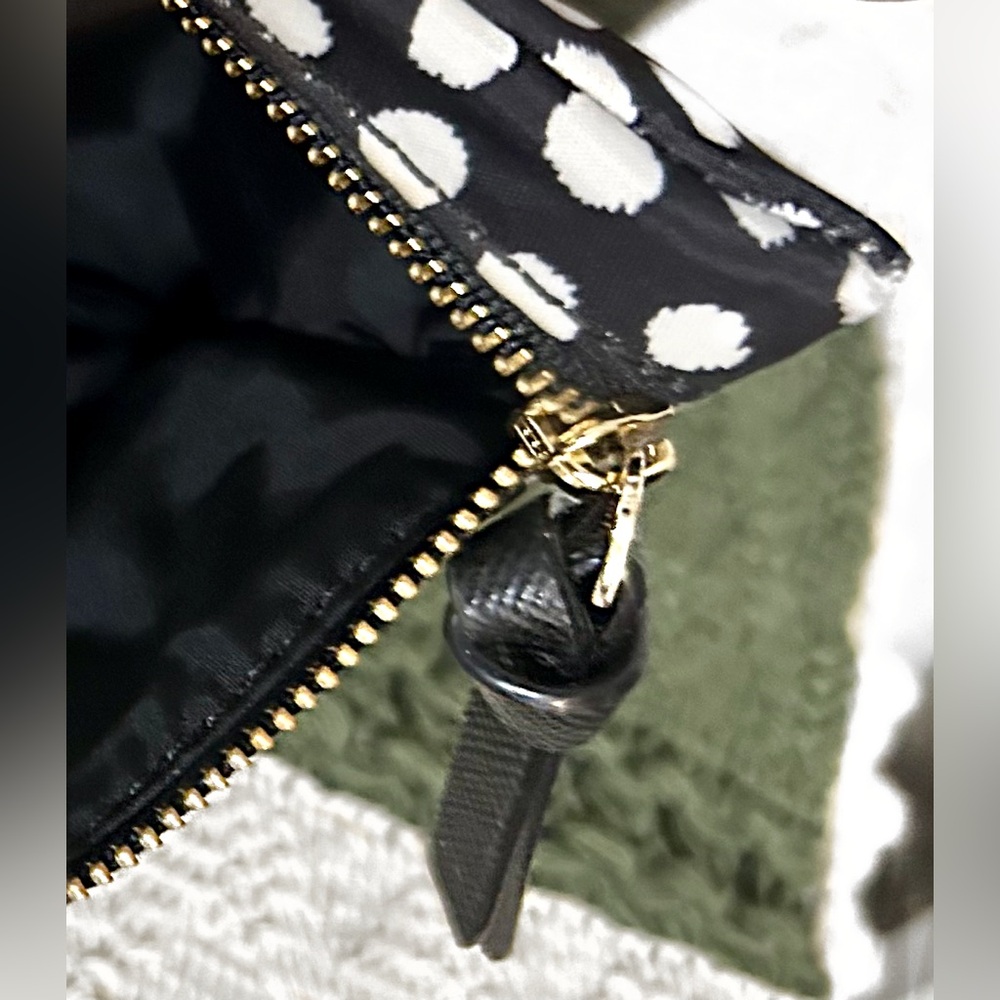 Kate Spade Black and White Clutch/Pouch *NWOT - Picture 8 of 9